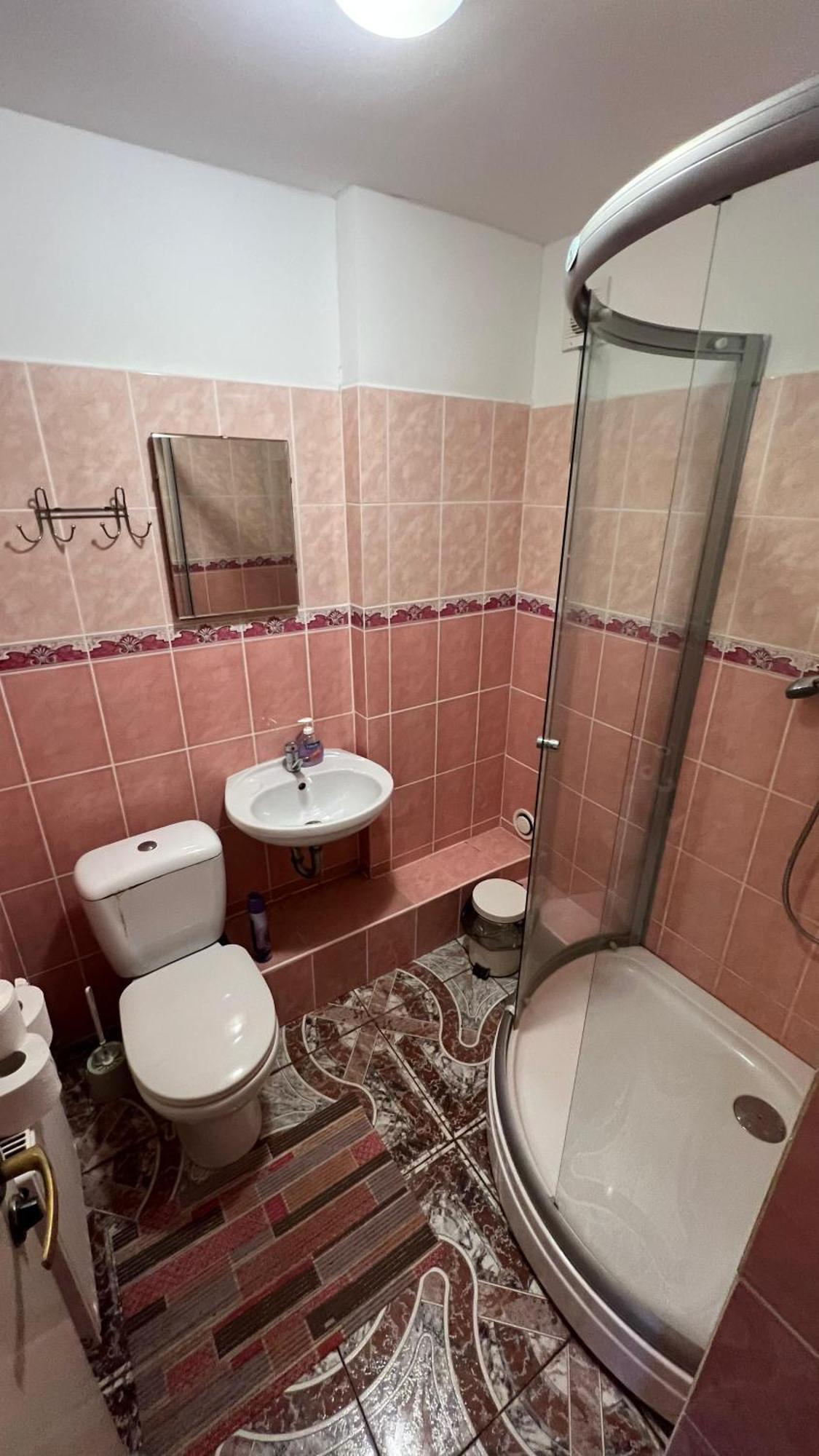 Pilskalni Hotel Ivande Ngoại thất bức ảnh